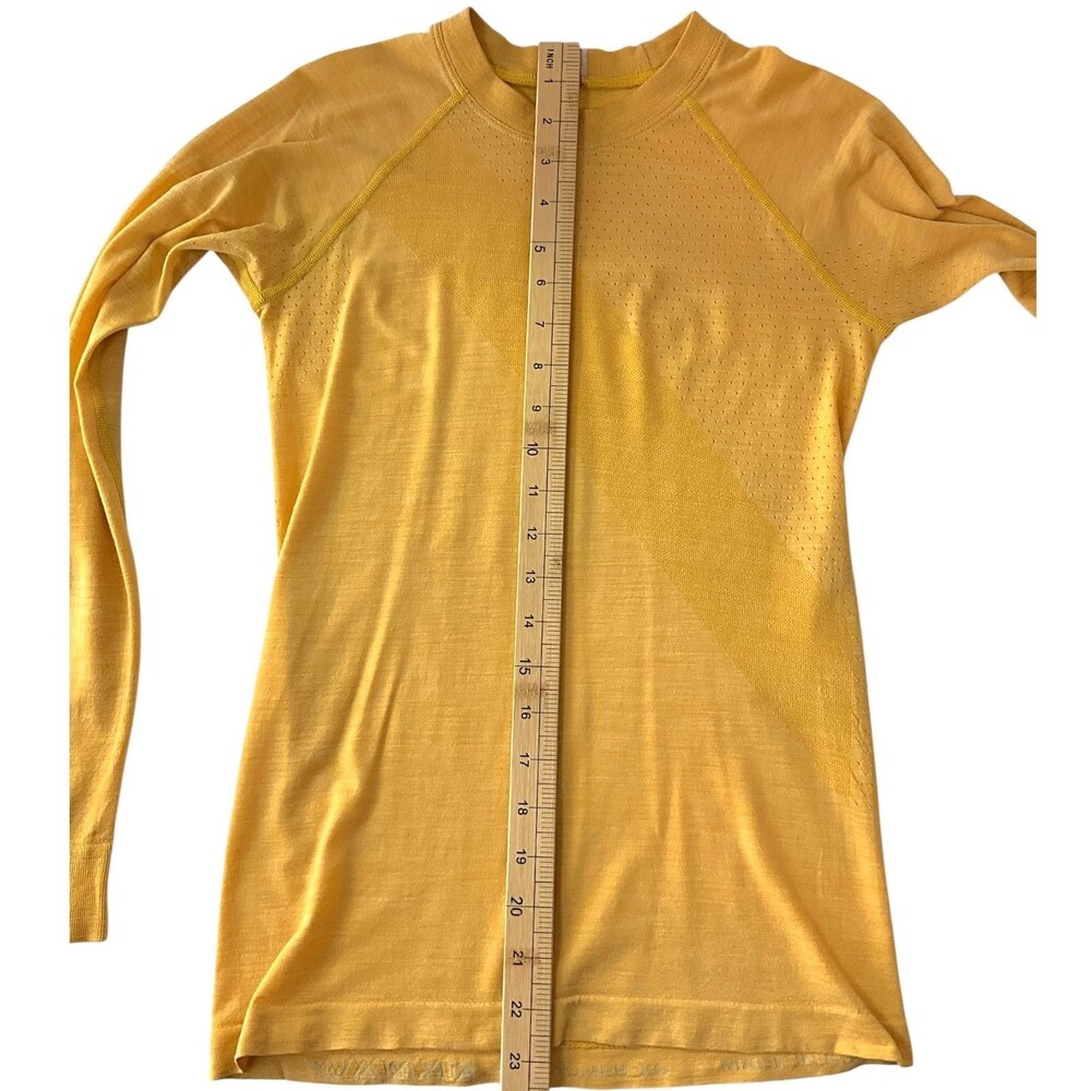Tracksmith Brighton Long Sleeve Top Merino Wool Womens XS Yellow Thermal - Picture 10 of 12